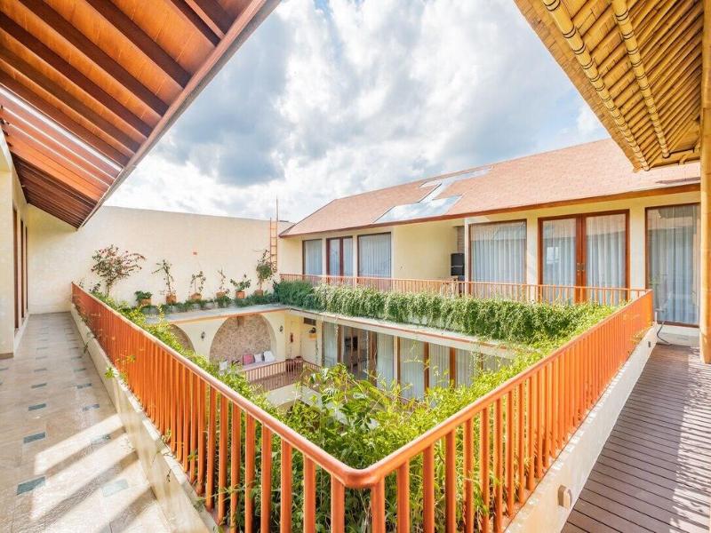 Ellisani Bali image