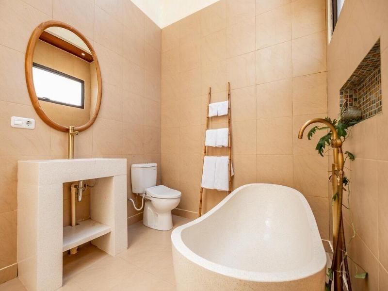 Ellisani Bali image