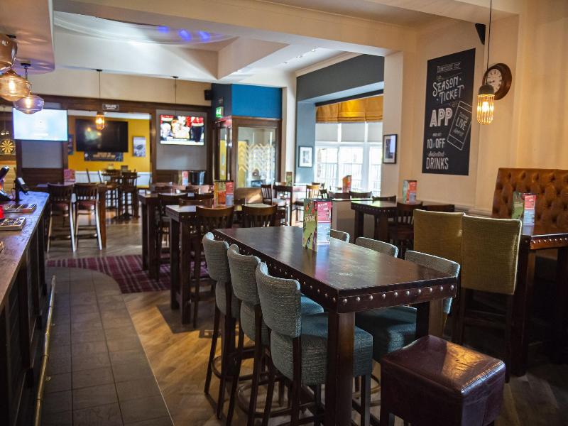 The Highfield Hotel By Greene King Inns image