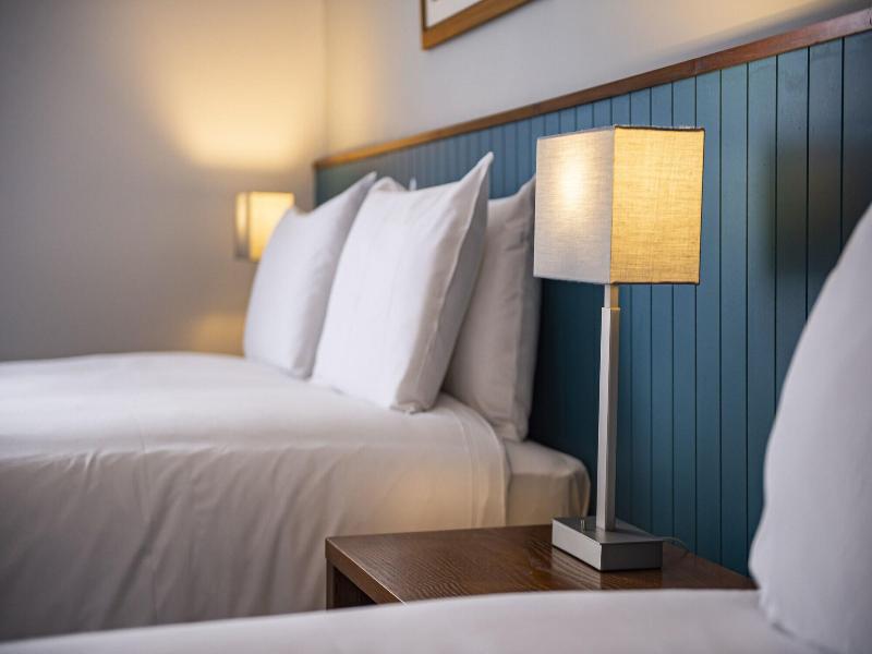 The Highfield Hotel By Greene King Inns image