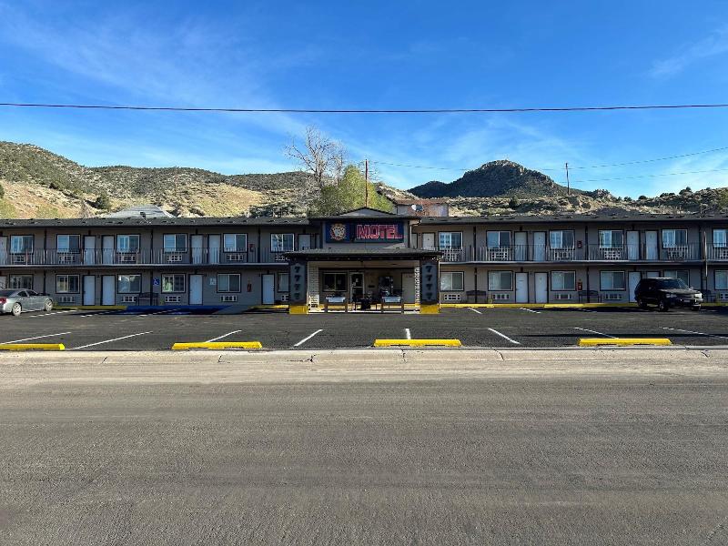 Hwy 50 Inn image