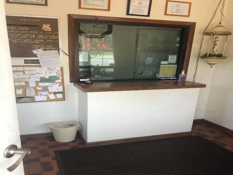 Dav Ed Motel image