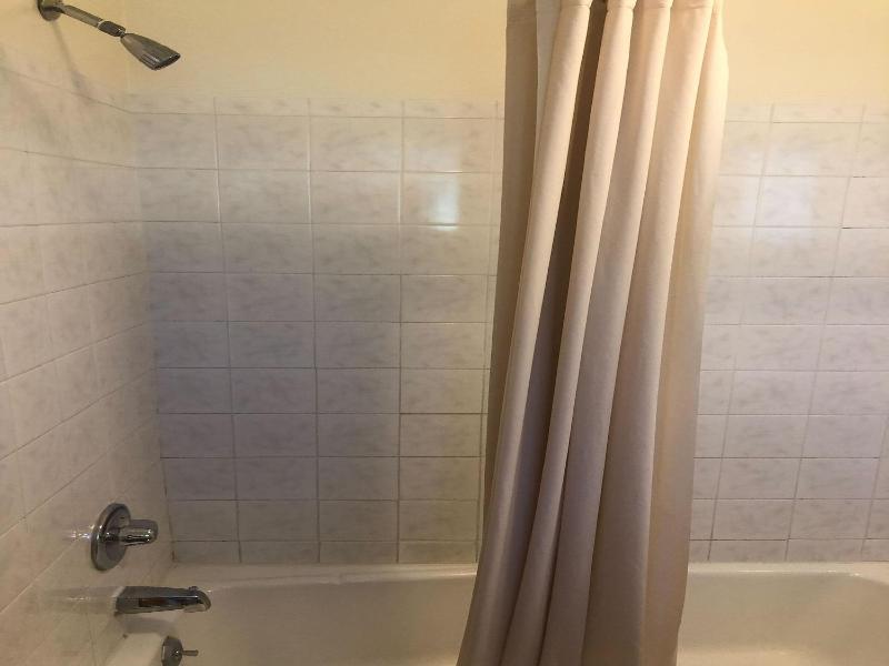 Dav Ed Motel image