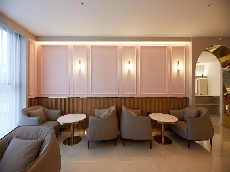 Grand Bern Hotel image