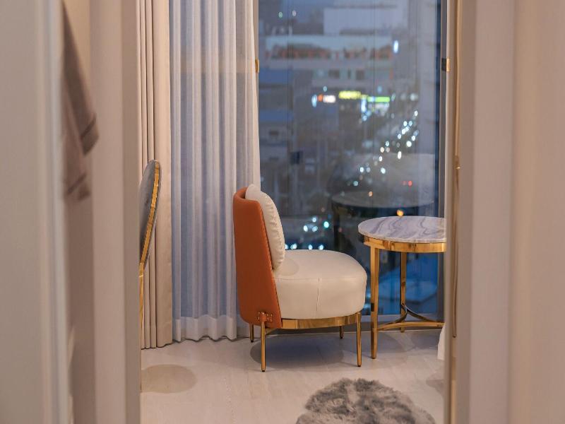 Grand Bern Hotel image