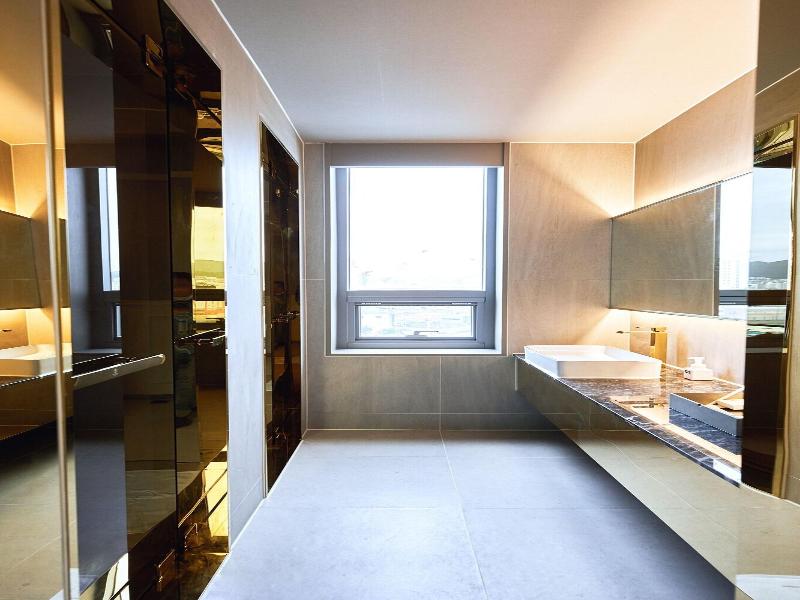 Grand Bern Hotel image
