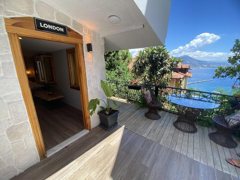 Castle Boutique Hotel Alanya image