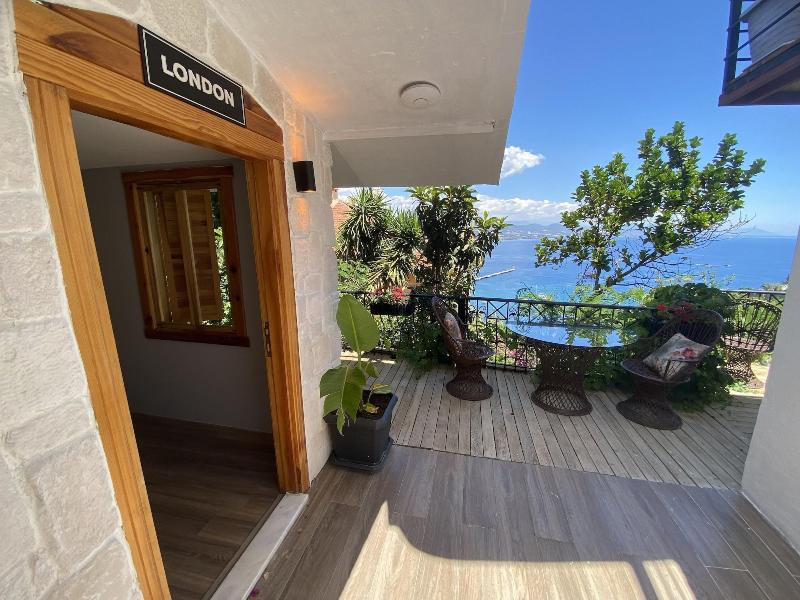 Castle Boutique Hotel Alanya image