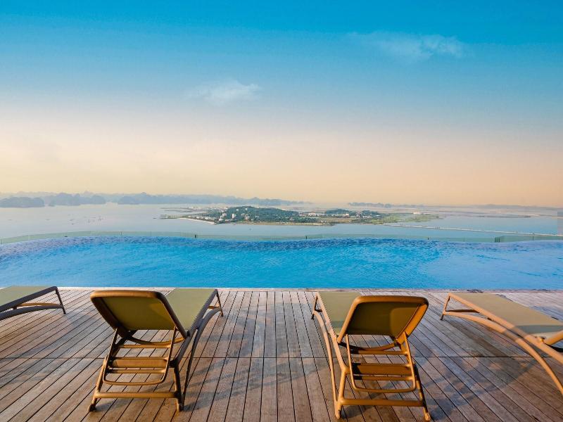 A La Carte Ha Long Bay Managed By Taseco image