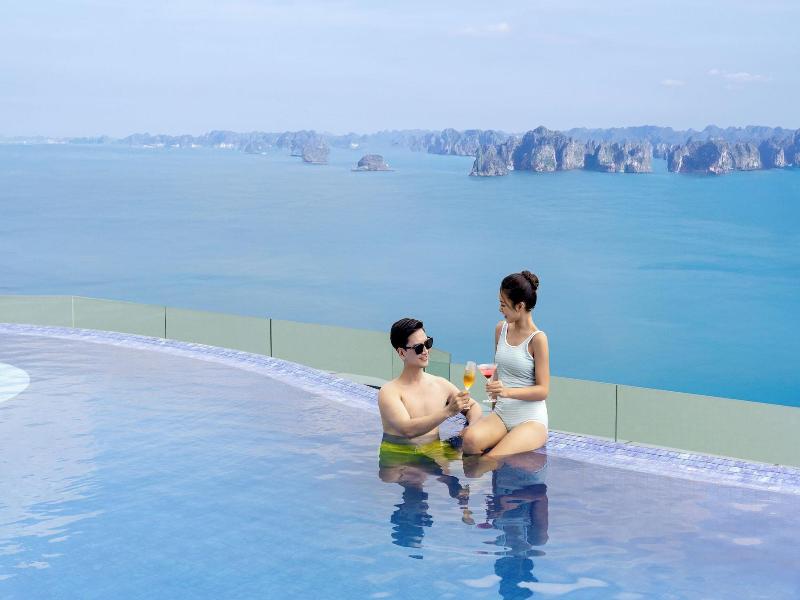 A La Carte Ha Long Bay Managed By Taseco image