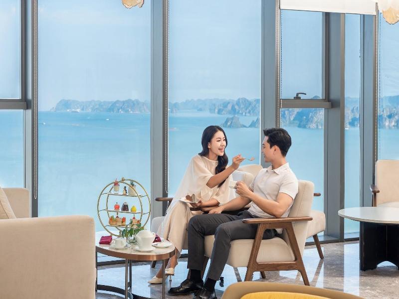 A La Carte Ha Long Bay Managed By Taseco image