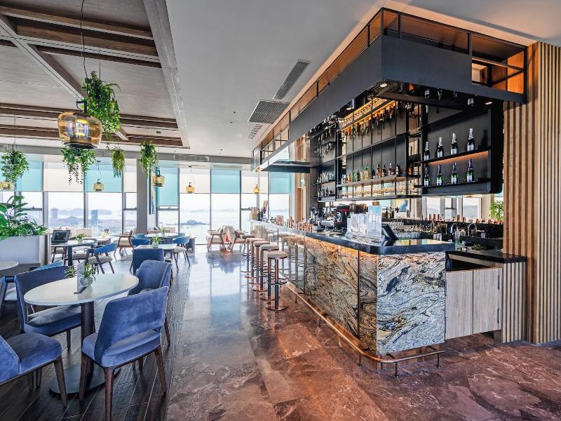 A La Carte Ha Long Bay Managed By Taseco image