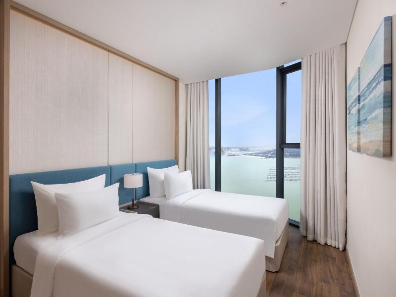 A La Carte Ha Long Bay Managed By Taseco image