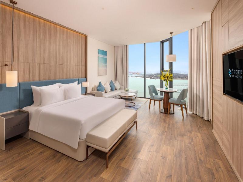 A La Carte Ha Long Bay Managed By Taseco image