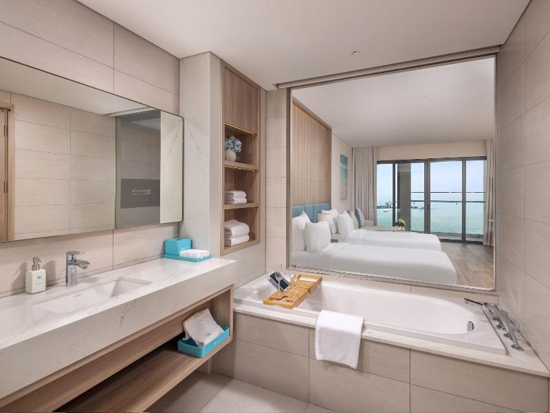 A La Carte Ha Long Bay Managed By Taseco image