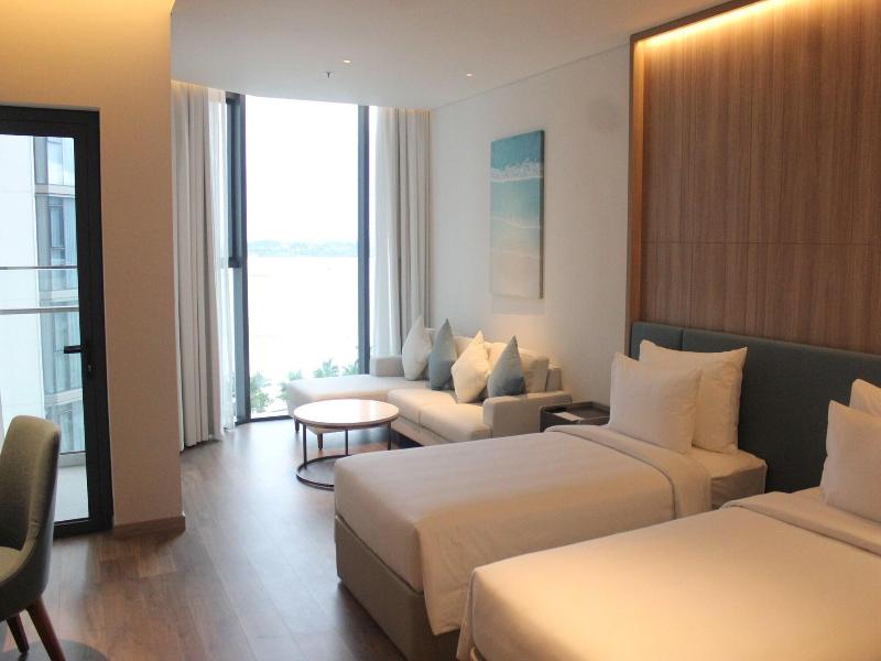 A La Carte Ha Long Bay Managed By Taseco image