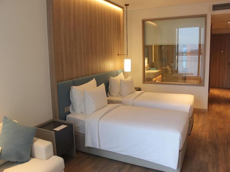 A La Carte Ha Long Bay Managed By Taseco image