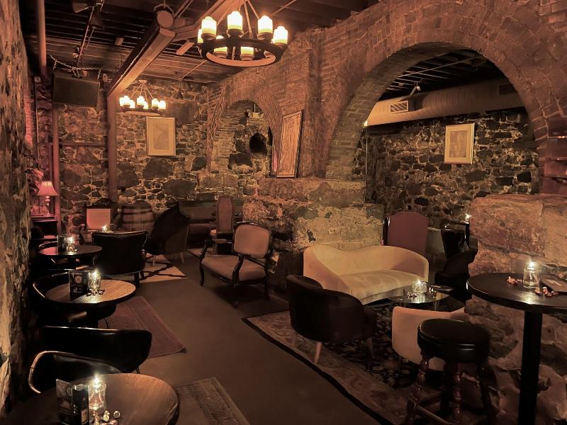 The Oliver Inn Duluth Hotel Near Canal Park