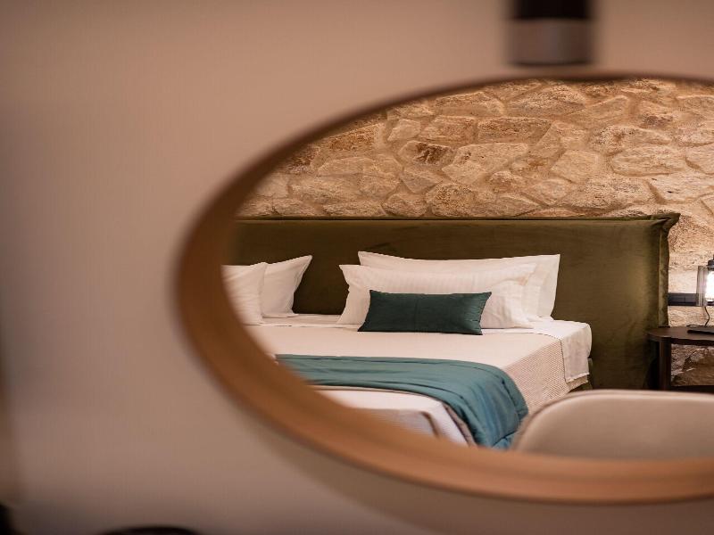 Philia Boutique Hotel image