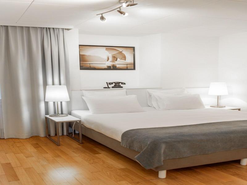 Hotel De La Rouvenaz image