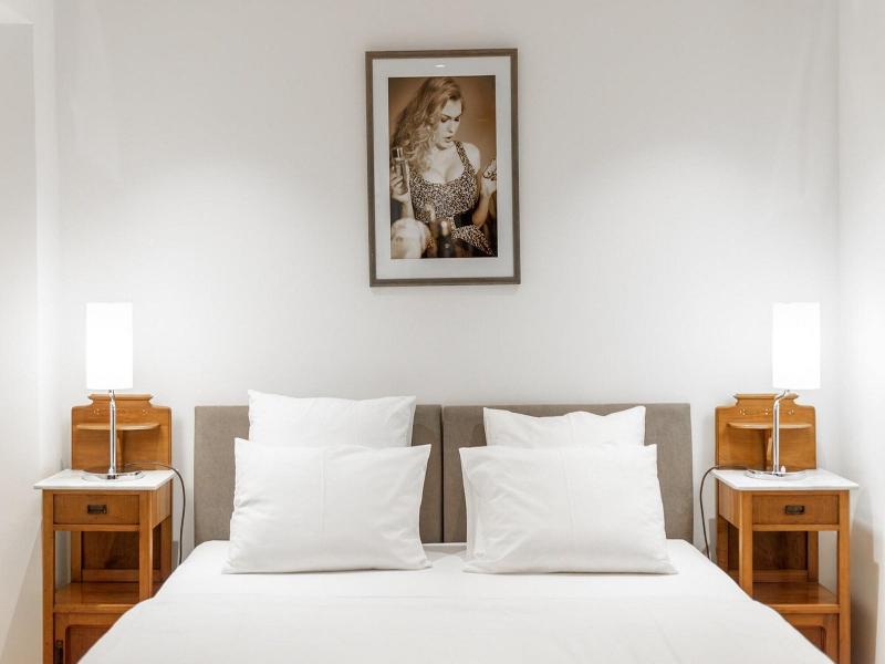 Hotel De La Rouvenaz image