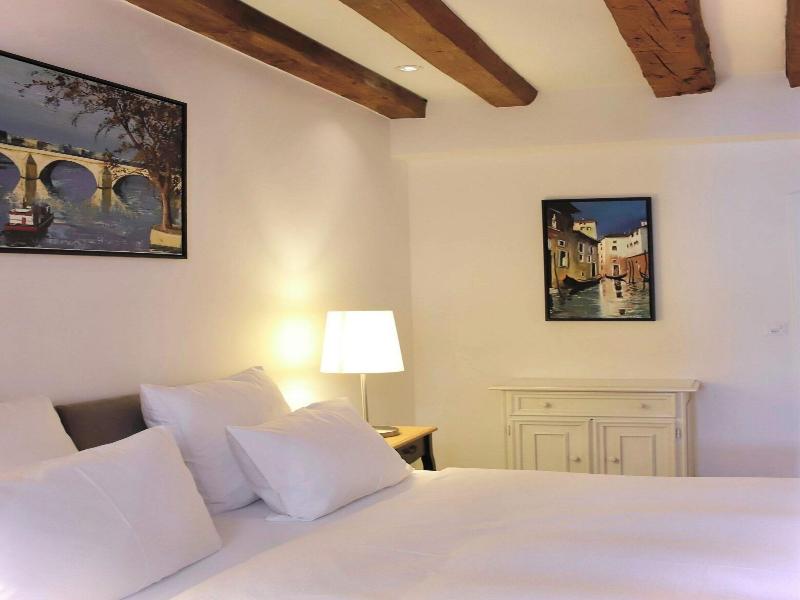 Hotel De La Rouvenaz image