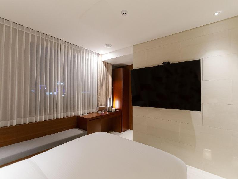 Topcloud Hotel Iksan image
