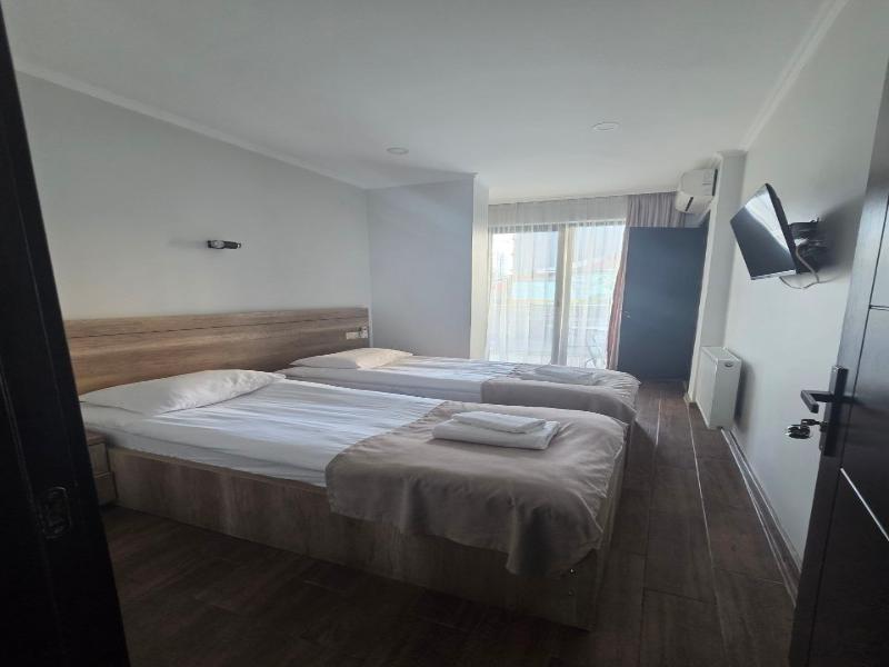 Hotel Corner image