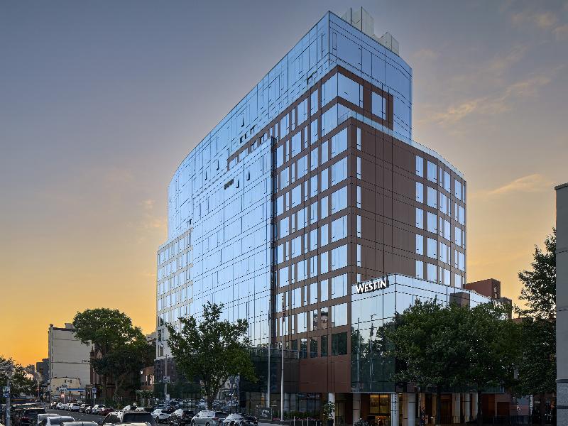 The Westin Flushing Laguardia Airport — exterior view