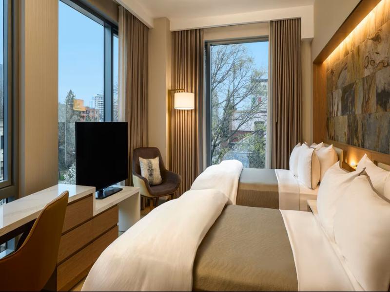 The Westin Flushing Laguardia Airport image