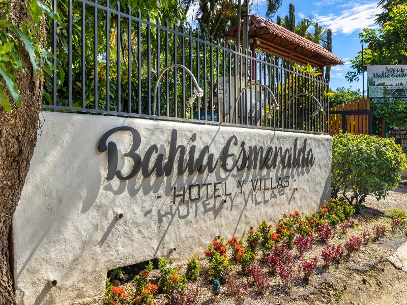 Bahia Esmeralda — general view