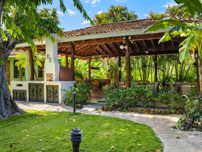 Bahia Esmeralda image