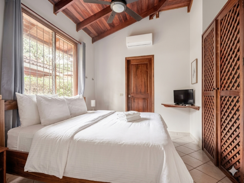 Bahia Esmeralda image