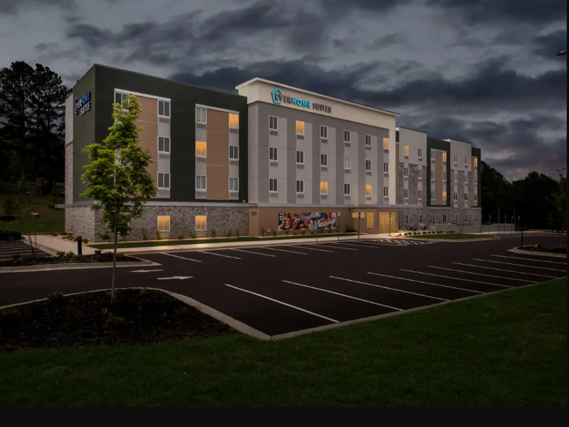 Everhome Suites Stockbridge image