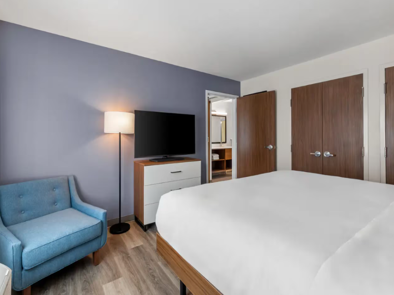 Everhome Suites Stockbridge image