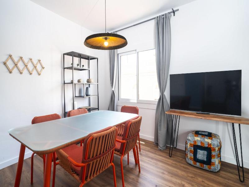Caliu Apartments Barcelona Camp Nou image
