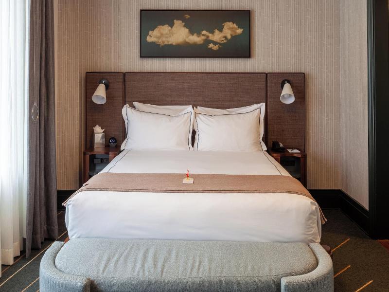 The Flat Iron Hotel image