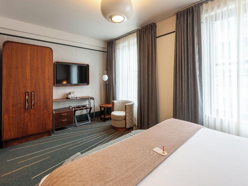 The Flat Iron Hotel image