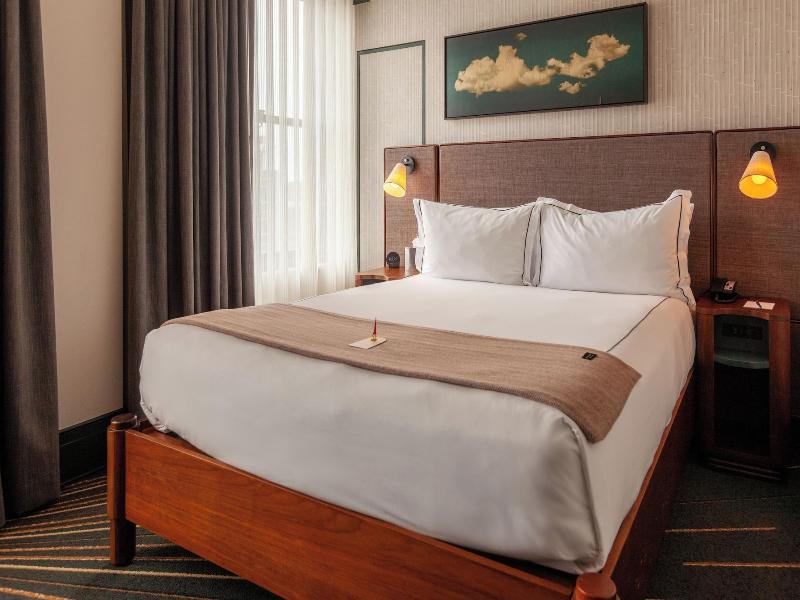 The Flat Iron Hotel image