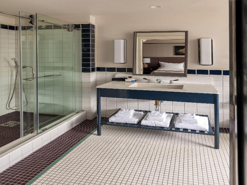 The Flat Iron Hotel image