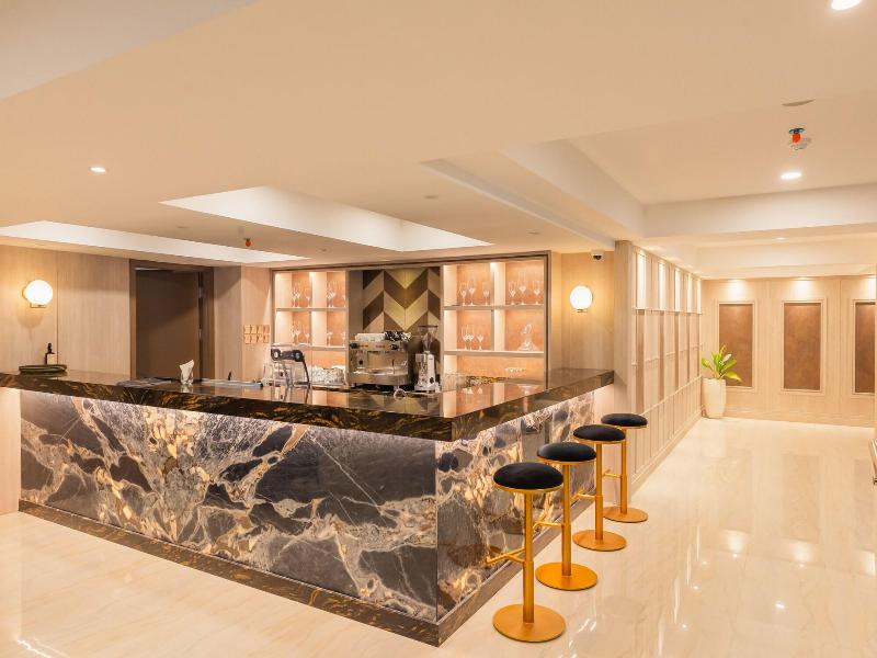 Dream Of Aventus Hotel Kuta image