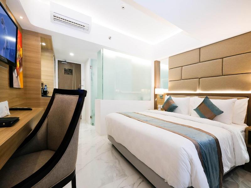 Dream Of Aventus Hotel Kuta image
