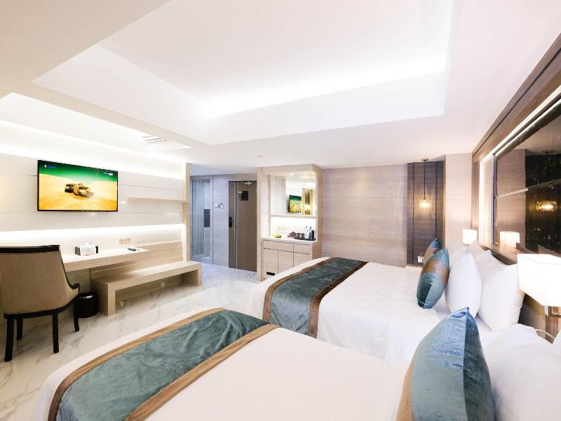Dream Of Aventus Hotel Kuta image