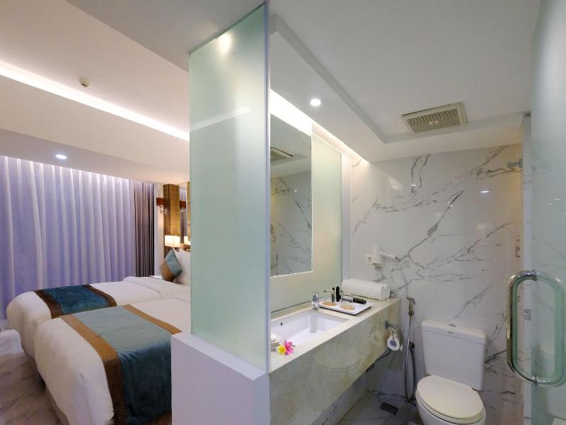 Dream Of Aventus Hotel Kuta image
