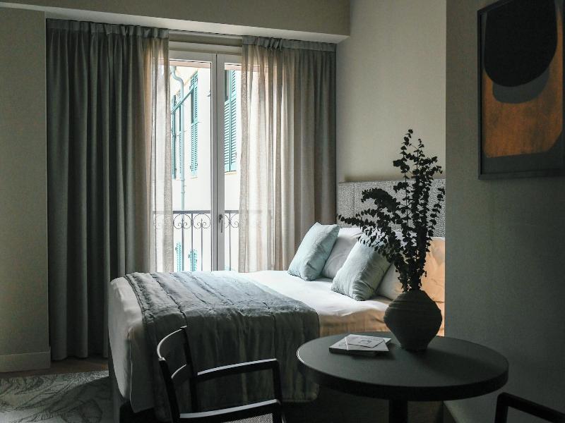 Hotel Windsor image