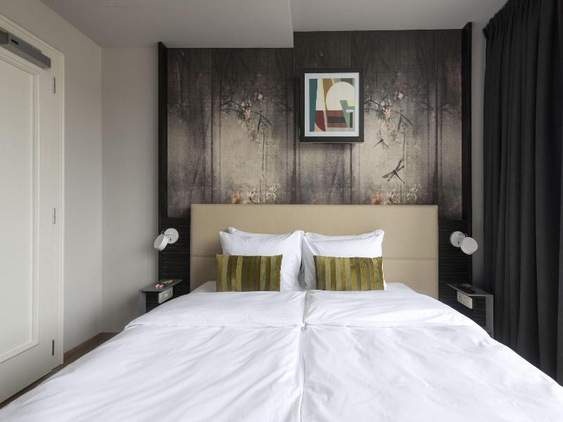 Numa Prague Poise image