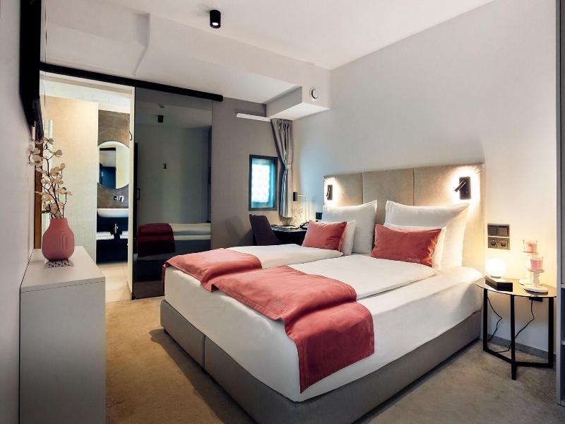 The Hotel Ljubljana image