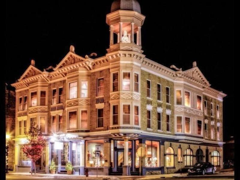 The Audubon Hotel And Event Venue, Mayville