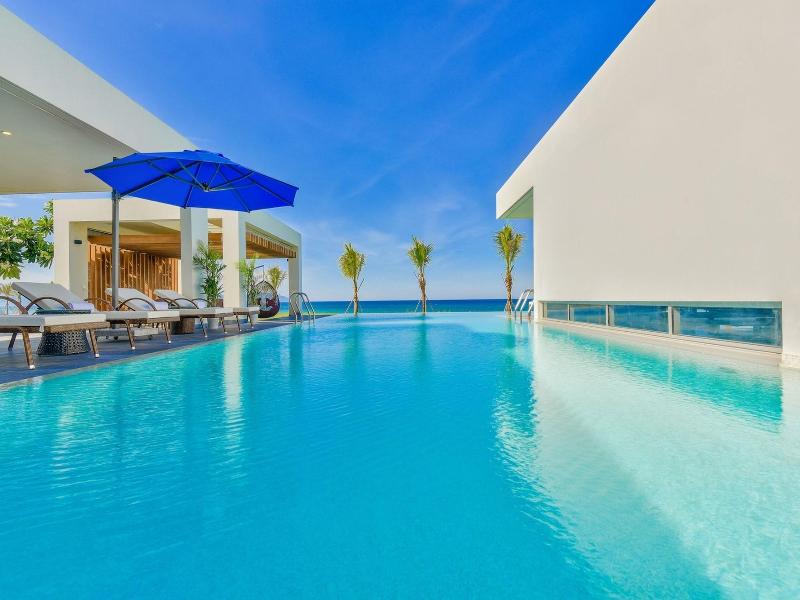 Danang Ocean Beach Villa image