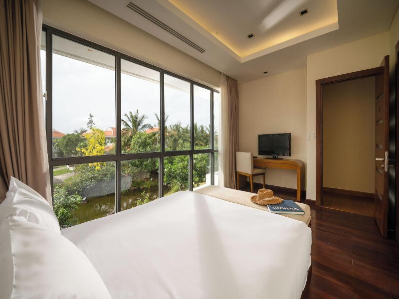 Danang Ocean Beach Villa image